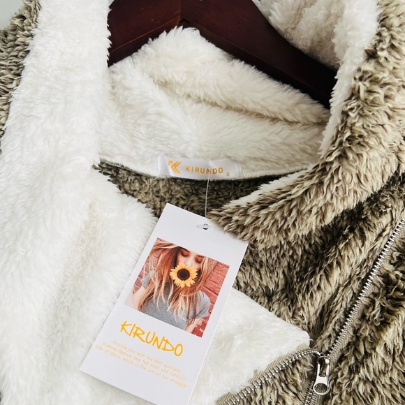 NWT KIRUNDO Fuzzy Fleece Sweatshirt Faux Shearling - Picture 3 of 4